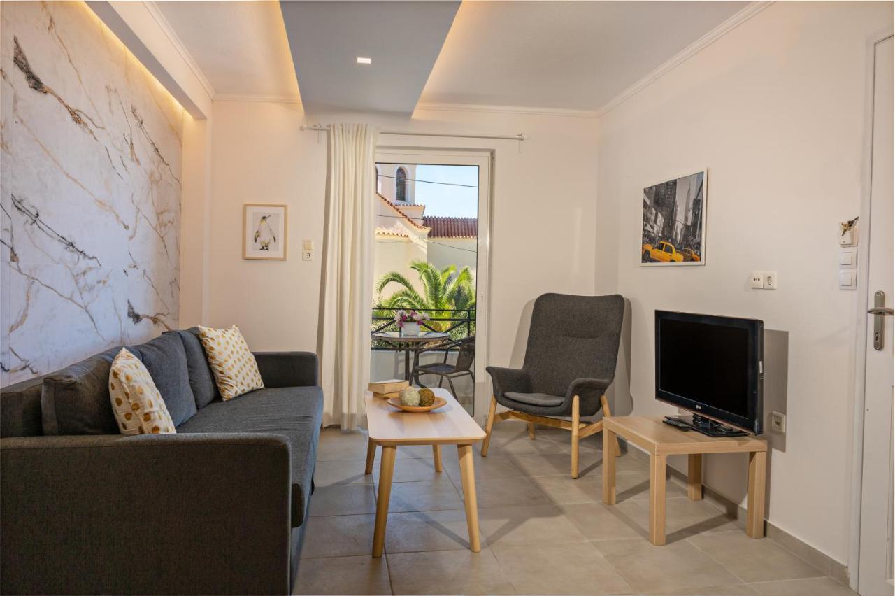 Castello Apartments Rethymno  ภายนอก รูปภาพ